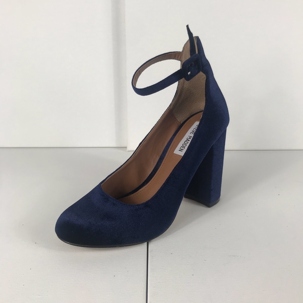 Steve Madden Blue Velvet Mary Jane Heel 6.5M